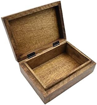 Trgovine Indya Drvena ručna izrezbarena ukrasna kutija sa om i cvjetnim rezbarom na vrhu | Kutija za blago