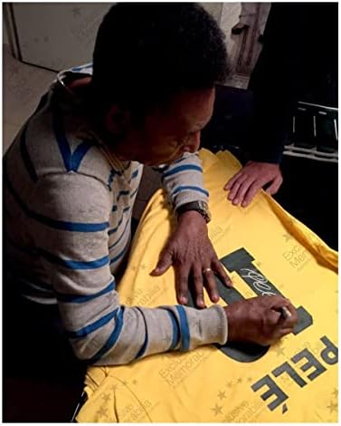 Ekskluzivna Memorabilia Pele potpisao je brazil košulju. Uokvirena srebra